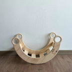 🌙 Balancín S Pikler Montessori – Movimiento libre en formato compacto