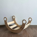 🌙 Balancín S Pikler Montessori – Movimiento libre en formato compacto