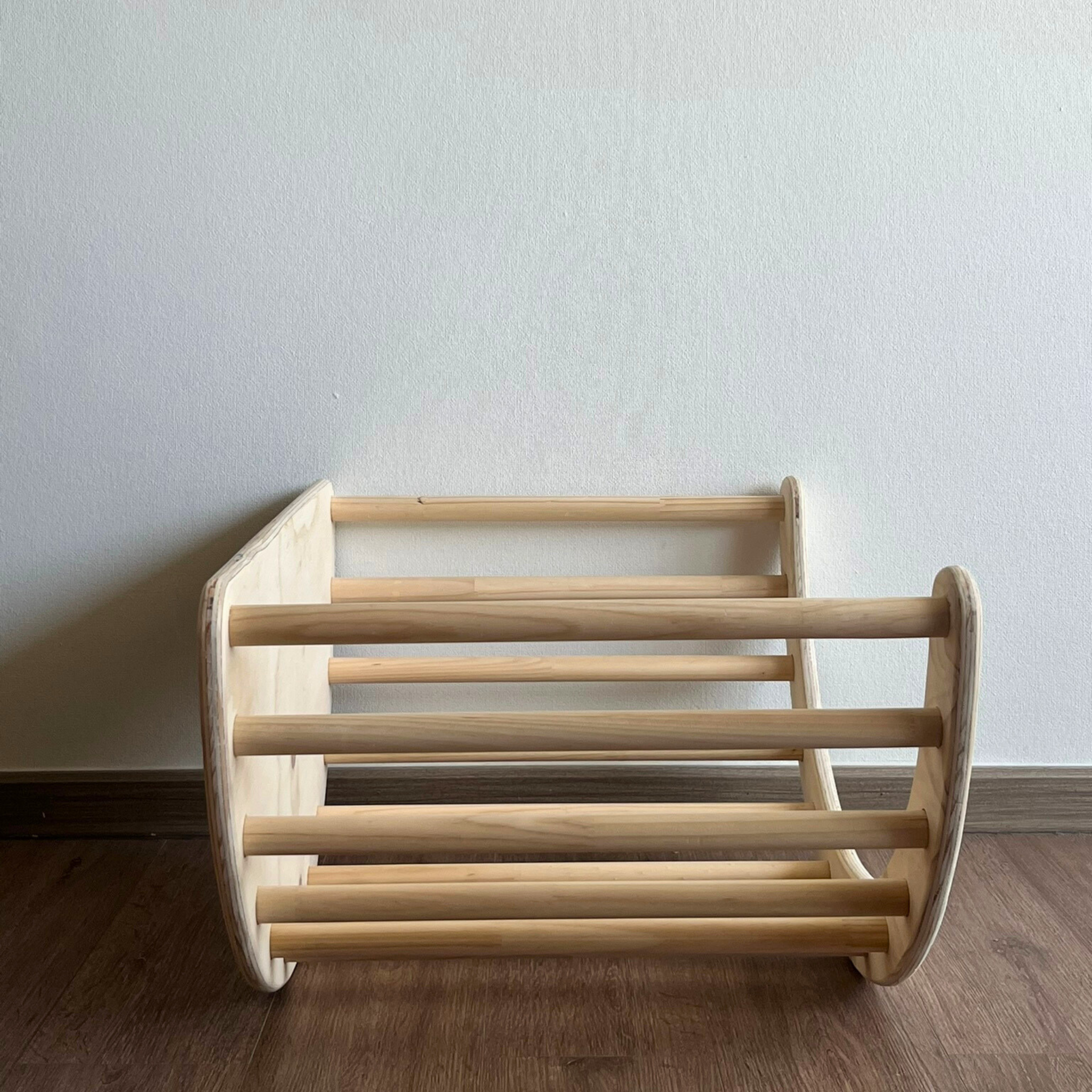 🌙 Balancín L - Pikler Montessori – Movimiento, equilibrio y juego libre