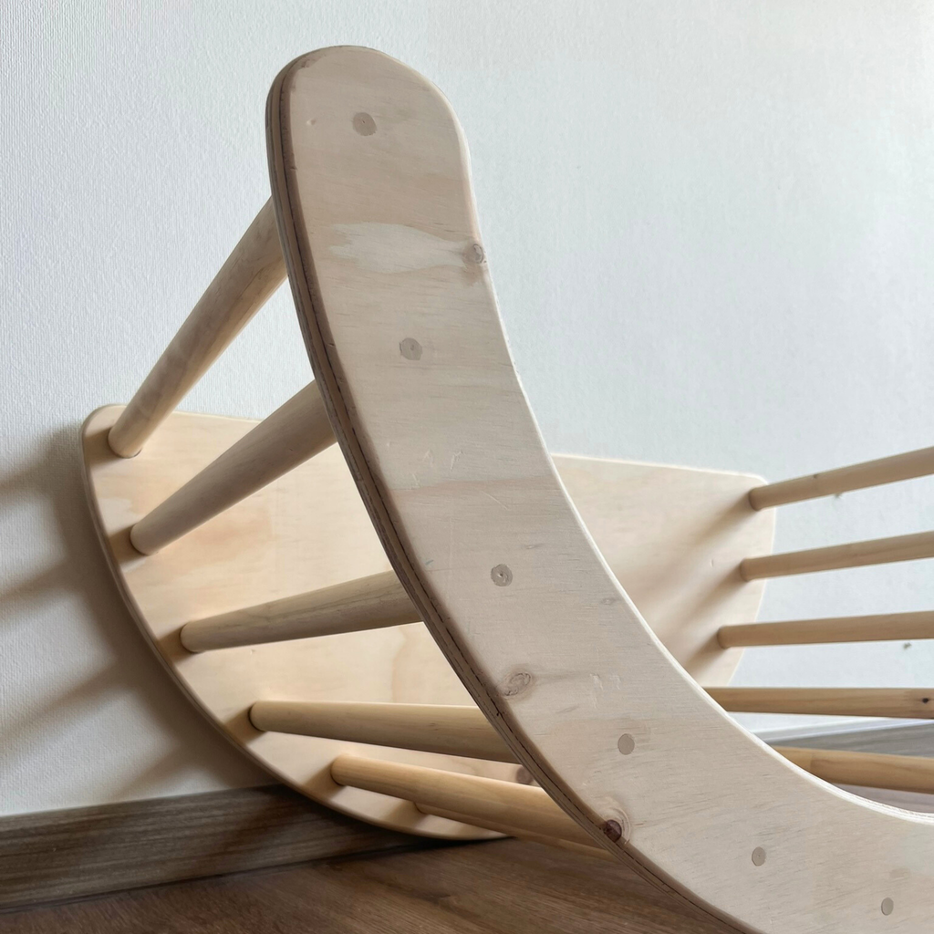 🌙 Balancín L - Pikler Montessori – Movimiento, equilibrio y juego libre