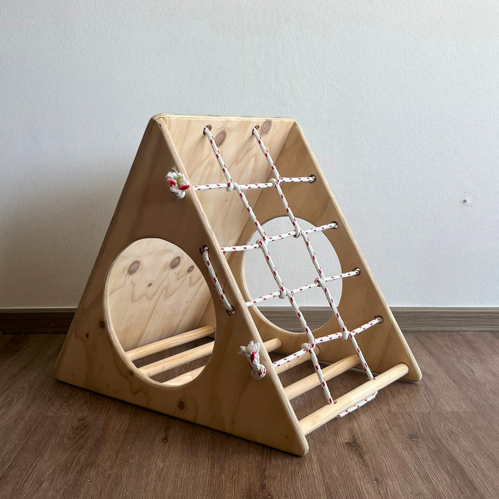 🔺 Triángulo Pikler 3 en 1 – Escalada, equilibrio y aventura sin límites