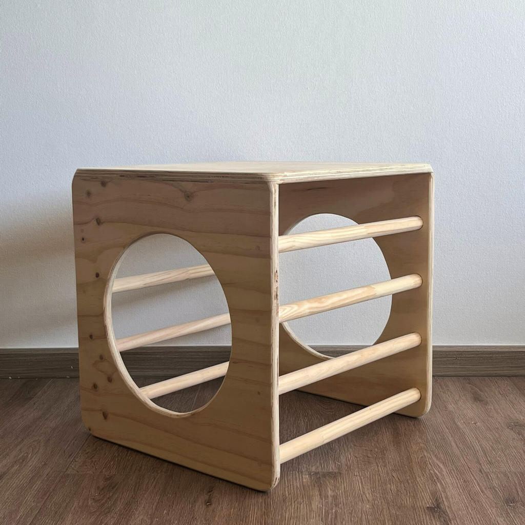 🧩 Cubo Pikler Montessori – Exploración, equilibrio y juego libre
