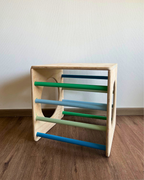 🧩 Cubo Pikler Montessori – Exploración, equilibrio y juego libre