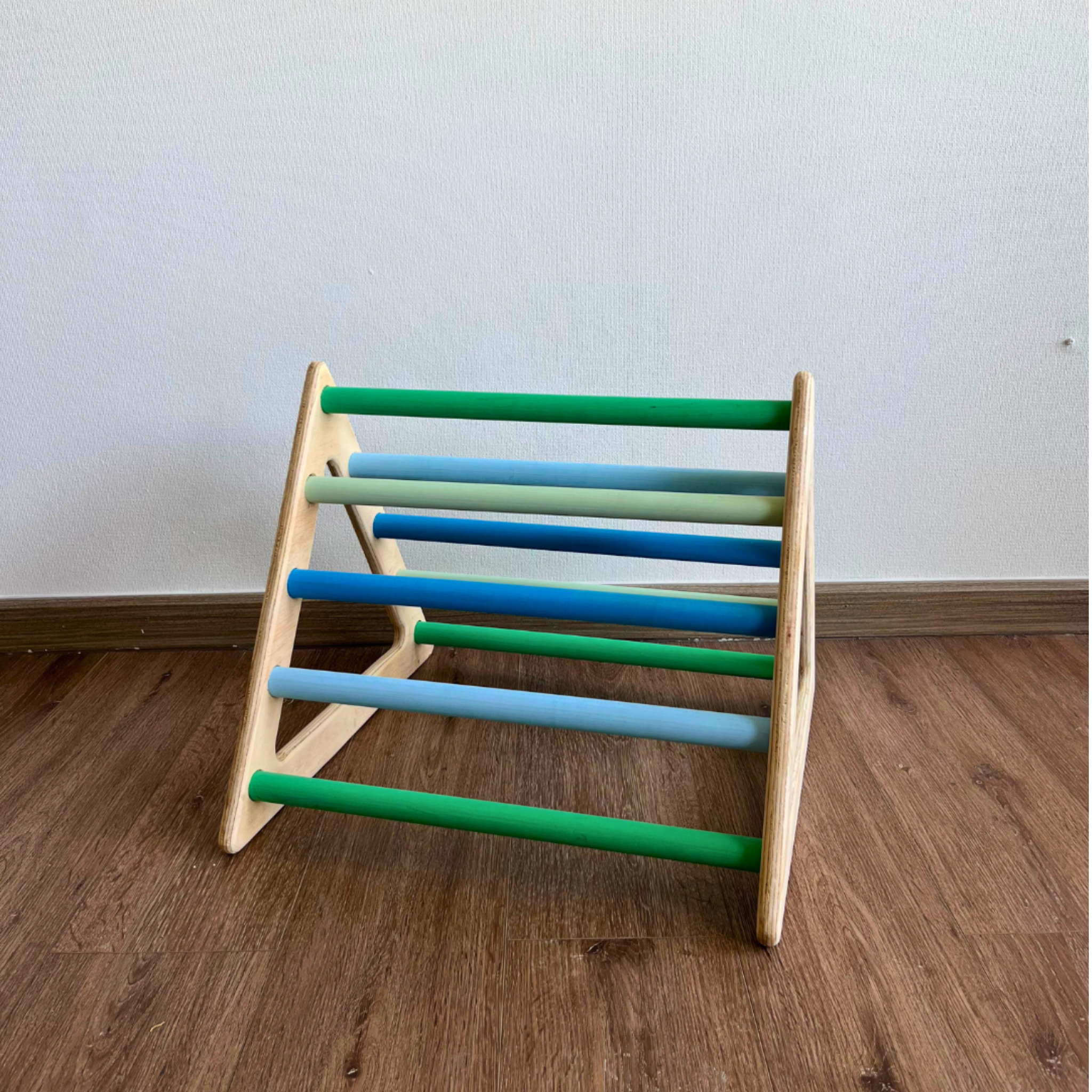 🧗‍♂️ Triángulo Pikler Montessori – Escalador de madera