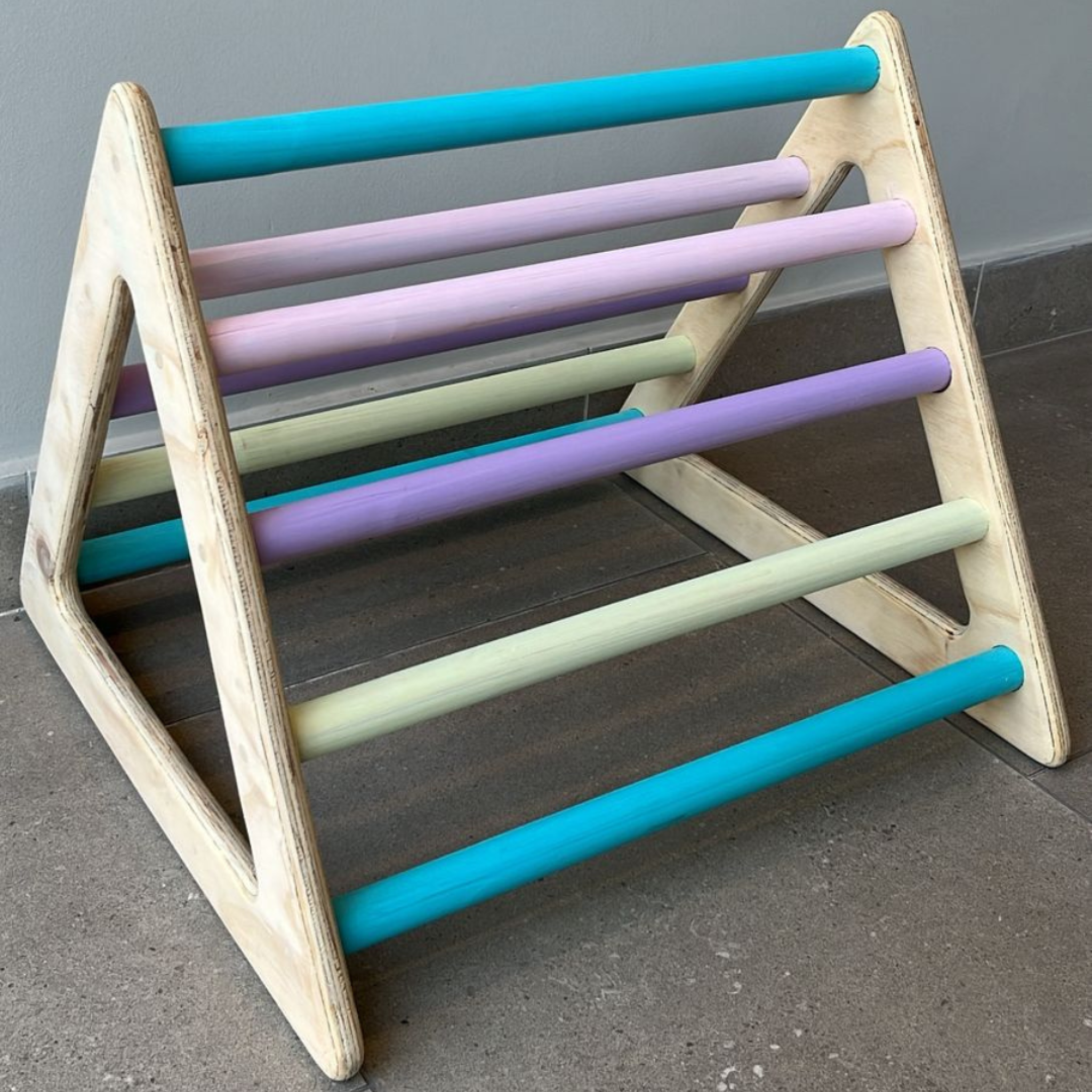 🧗‍♂️ Triángulo Pikler Montessori – Escalador de madera